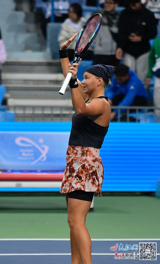 续扩大领先 续扩大领先