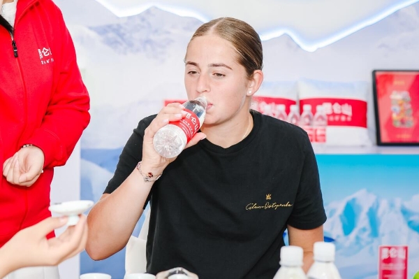 与此同时 与此同时